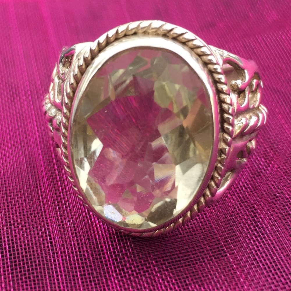 Beautiful lemon quartz sterling silver ring